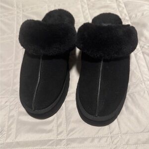 UGG Women's Black Fur Slippers Platform